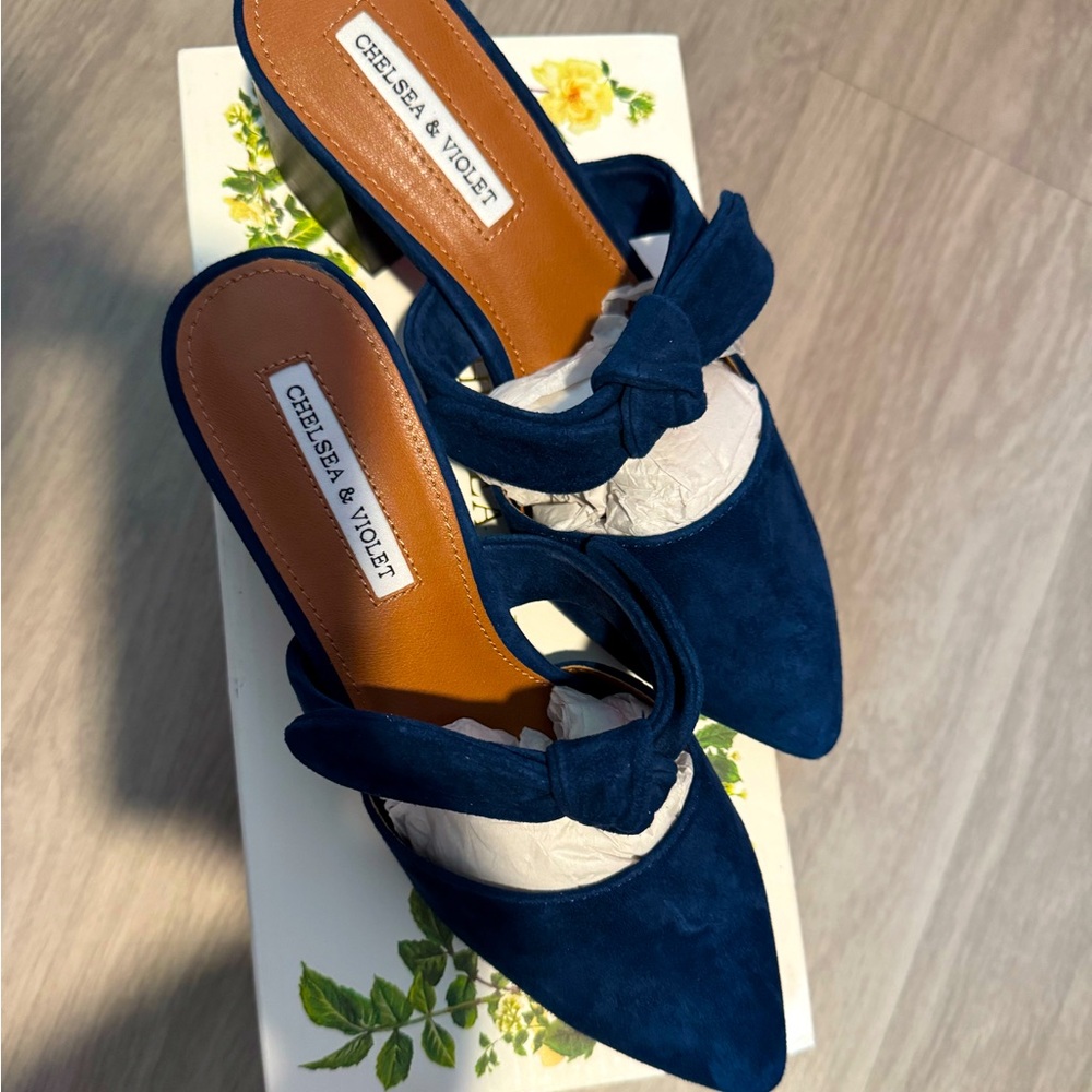 Chelsea & Violet Suede Leather Molly Mules Blue Block Heel Pointed Toe - Picture 4 of 6